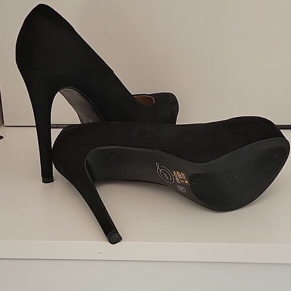 CHINESE Laundry high heels, 6M - Picture 4 of 6